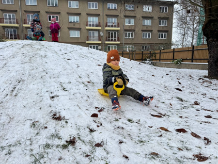 Užíváme si první sníh